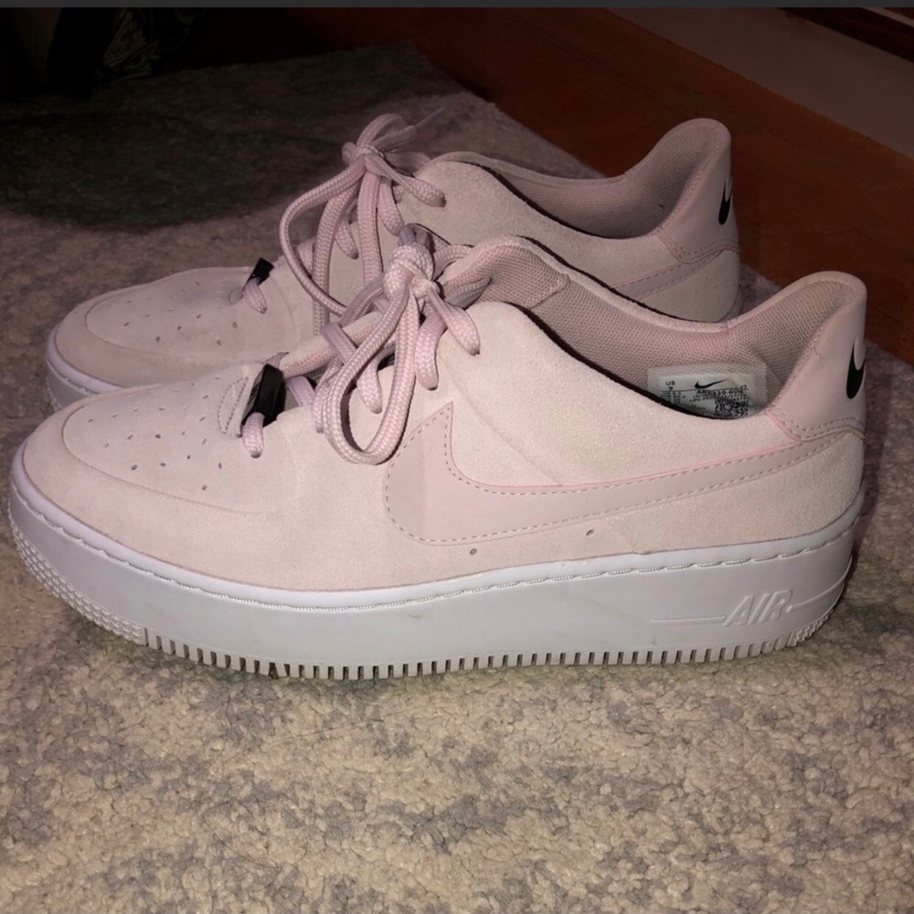 Sage pink Air Force 1’s barely worn!